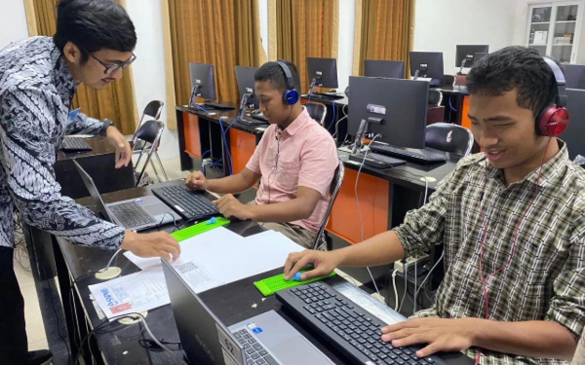 Thumbnail Berita - Ramah Disabilitas, UB Siapkan Fasilitas Lengkap untuk 12 Peserta Difabel di SNBT 2026 Kota Malang