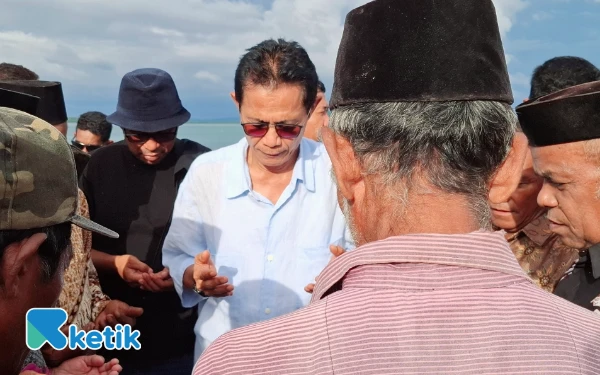 Thumbnail Pulang Setelah Menang: Helmi Umar Muchsin dan Desa Laluin