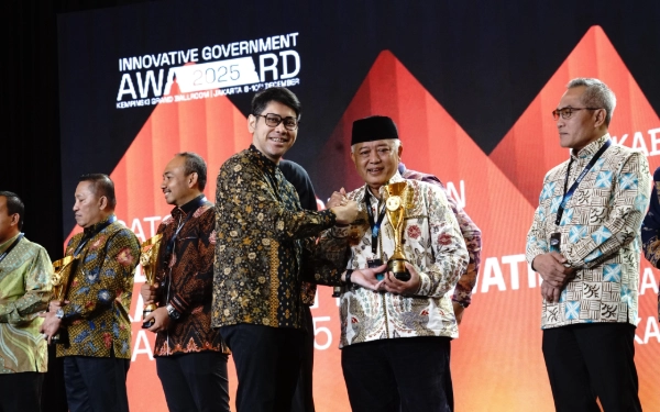 Thumbnail Hebat! Kabupaten Malang Raih Predikat Kabupaten Terinovatif pada IGA 2025