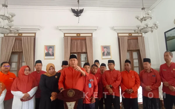 Thumbnail Berita - Setahun Duet Bupati-Wabup Situbondo, Angka Kemiskinan Menurun