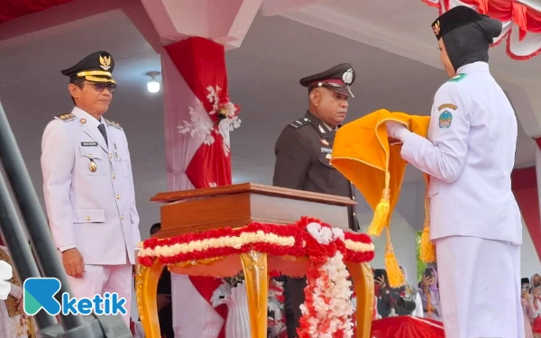 Thumbnail Helmi Umar Muchsin Inspektur Upacara Penurunan Bendera Merah Putih HUT RI ke-80 Halmahera Selatan