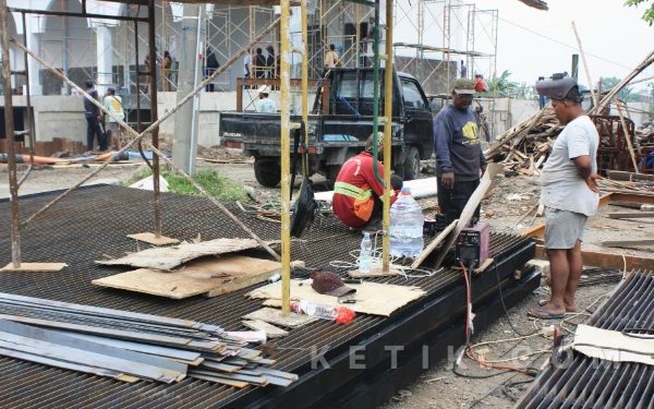 Thumbnail Berita - Proyek Rumah Pompa Kedungpeluk Sidoarjo Diawasi Setiap Hari