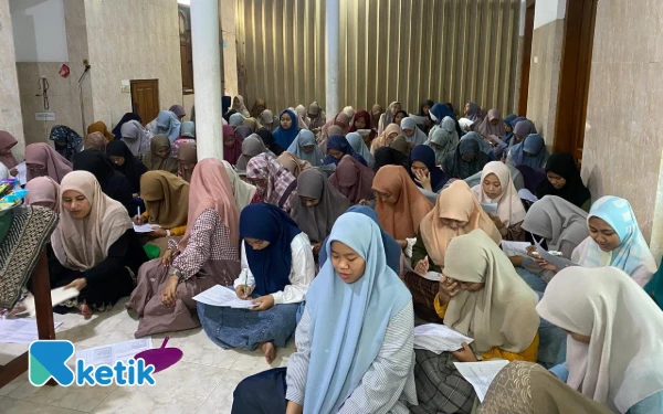 Thumbnail Pesantren dan Sekolah Ketangguhan: Santri Belajar Hidup, Kyai Menanamkan Nilai