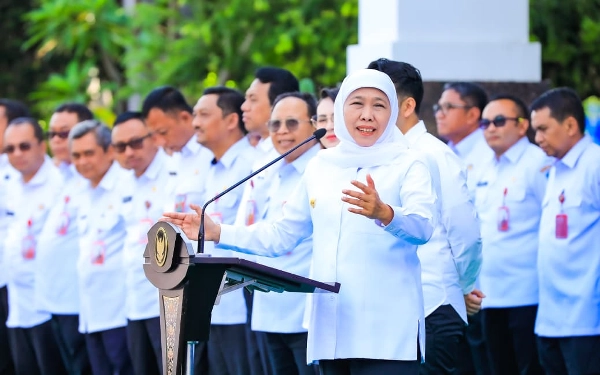 Thumbnail Berlaku Mulai April 2026! Ini Ternyata Alasan Gubernur Khofifah Pilih ASN Jatim WFH Rabu