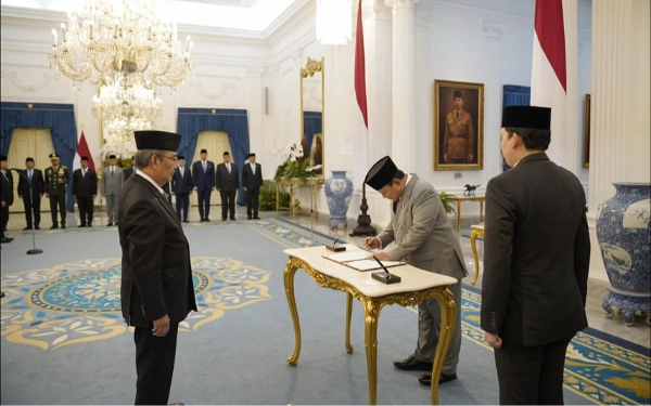 Thumbnail Ada Mahfud MD, Berikut Daftar Lengkap Anggota Komisi Percepatan Reformasi Polri