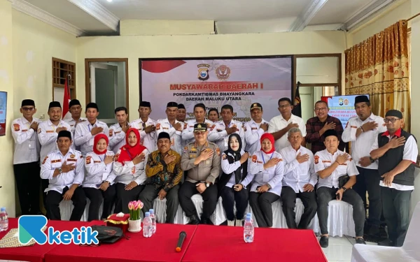 Thumbnail Berita - Musda I Pokdarkamtibmas Bhayangkara Resmi Digelar, Komitmen Presisi Jaga Kondusivitas Wilayah Maluku Utara