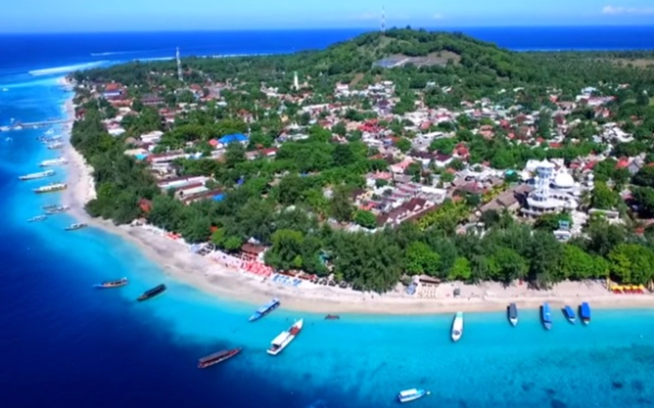 Thumbnail Berita - Puluhan Kasek SD di Sidoarjo Ngelencer Ramai-Ramai, Izin Bareng Cuti Keluarga