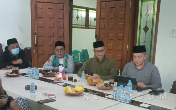 Thumbnail Berita - Sukseskan Mujahadah Kubro 1 Abad NU, PCNU Kabupaten Malang Siapkan 30 Ribu Makanan Gratis