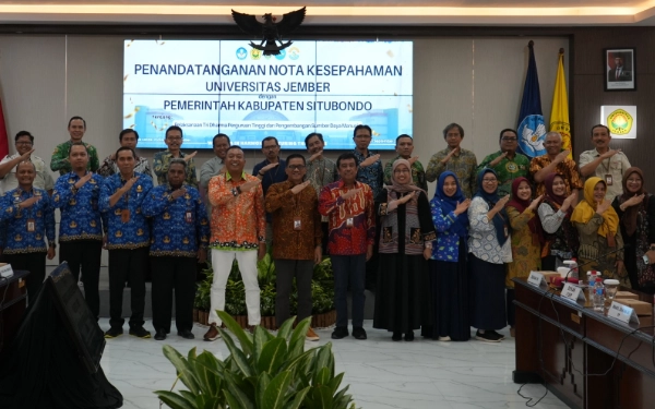 Thumbnail Berita - Dorong Percepatan Pembangunan Berbasis Riset, Bupati Situbondo MoU dengan Unej