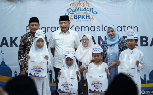 Thumbnail Semarak Ramadan Berbagi, BPKH Santuni 100 Anak Yatim di Malang dan Siapkan Program Balik Gratis