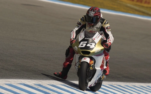 Thumbnail Dinyatakan Fit, Mario Aji Kembali Beraksi di Moto2 Catalunya Akhir Pekan Ini