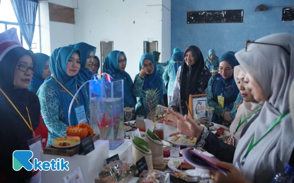 Thumbnail Berita - Lomba Masak Serba Ikan Konsep B2SA TP-PKK Nagan Raya, Seunagan Timur Raih Juara