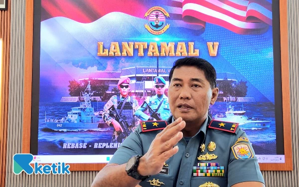 Thumbnail Dari Lari Pagi Hingga Jabat Danlantamal V! Kisah Inspiratif Laksma Arya Delano dan Didikan "Suangar" Sang Bapak