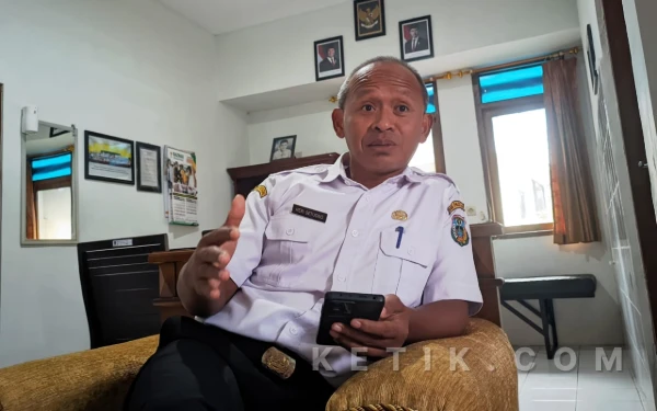 Pemasangan Stiker untuk Rumah KPM Bansos di Pacitan Tersendat, Ini Biangnya