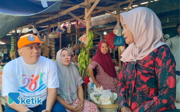 Thumbnail Berita - Serap Aspirasi,  Bupati Situbondo Blusukan ke Pasar Besuki
