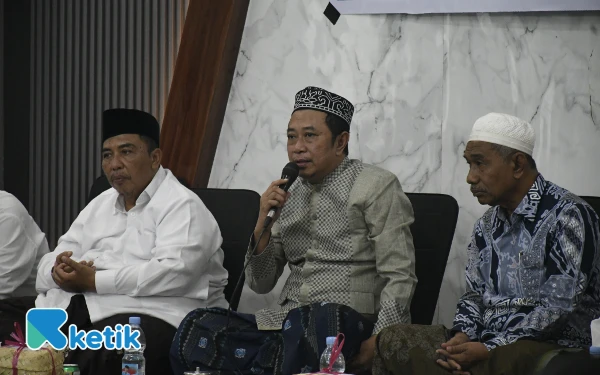 Thumbnail Berita - Doa dan Selawat Bersama, Bupati Ajak Warga Jaga Bondowoso Tetap Aman dan Sejahtera