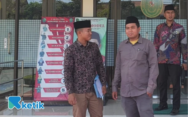 Thumbnail Berita - Bermain dengan Data Dapodik, Dua Kepala Sekolah di Kecamatan Jangkar Digugat LBH Mitra Santri