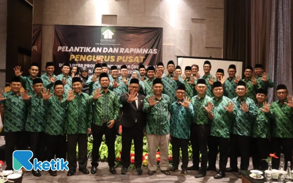 Thumbnail Deprindo Resmi Lantik Pengurus DPP 2025–2028, Komitmen Dorong Program 3 Juta Rumah
