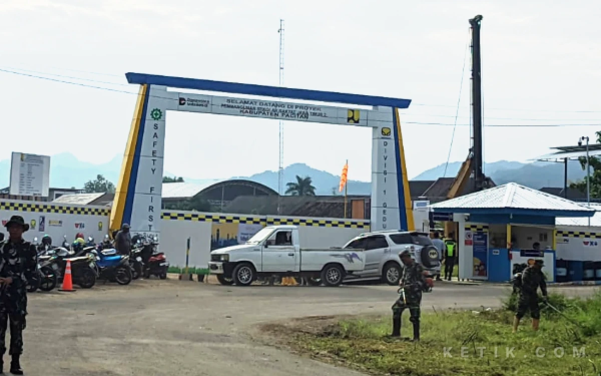 Thumbnail Berita - Telan Dana Ratusan Miliar, Kadinsos Ingatkan Kontraktor soal Kualitas Proyek Sekolah Rakyat di Pacitan