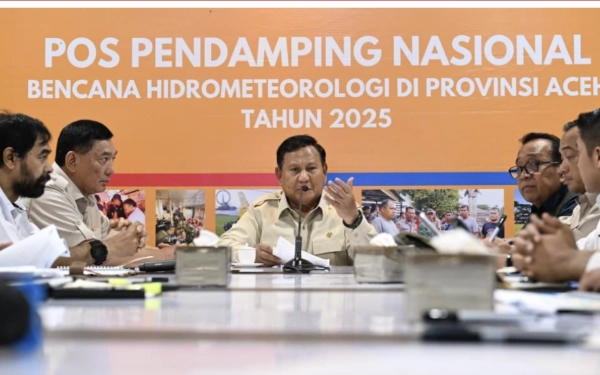 Thumbnail Berita - Presiden Prabowo Pimpin Ratas di Aceh, Ingin Pastikan Penanganan Bencana Terukur dan Berkelanjutan