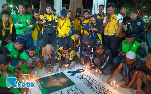 Thumbnail Berita - Aliansi Driver Ojek Online Situbondo Gelar Aksi Damai dan Doa Bersama untuk Almarhum Affan Kurniawan