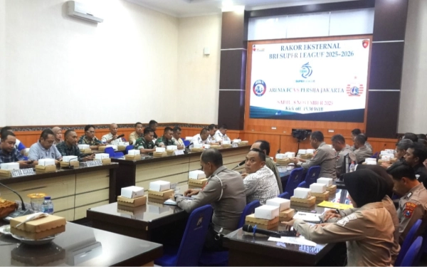 Thumbnail Laga Arema FC vs Persija Dijaga 1.700 Petugas Gabungan