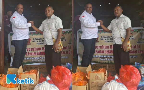 Thumbnail Berita - Sambut Natal, Gerindra Papua Barat Daya Salurkan 500 Paket Sembako Pelayanan Kasih di Kota Sorong