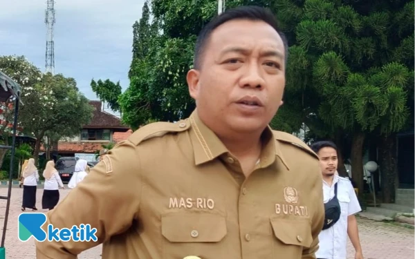 Thumbnail Berita - Bupati Situbondo Tegaskan Tidak Ada Kekerasan ke Wartawan