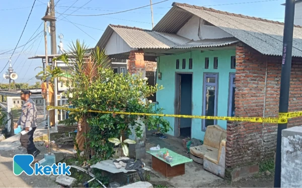 Thumbnail Pasutri di Kabupaten Malang Ditemukan Tewas Mengenaskan, Ini Dugaannya