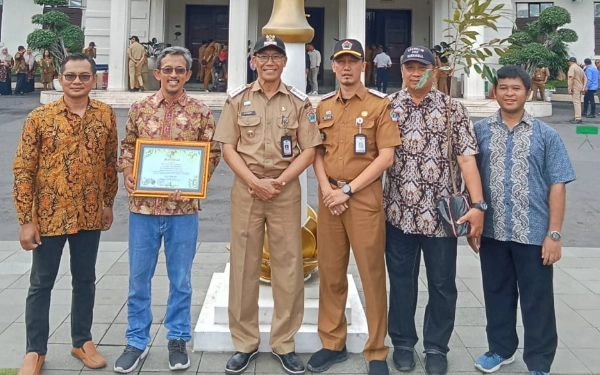 Thumbnail Berita - RW 13 Madyopuro Raih Proklim Utama, Wali Kota Malang Puji Kesadaran Lingkungan Warga