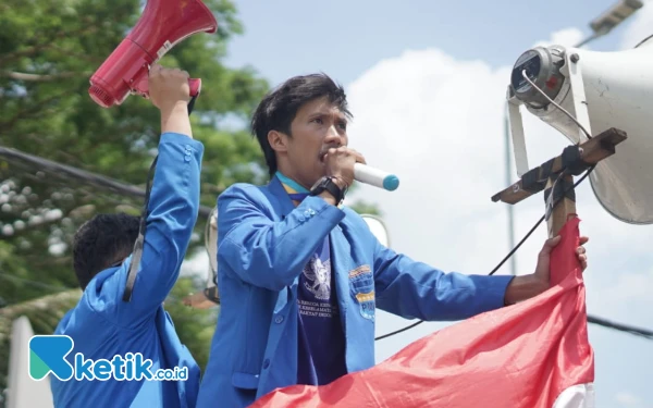 Thumbnail Libur Telah Tiba: PMII Pacitan Sentil Sektor Wisata Kudu Digenjot Maksimal