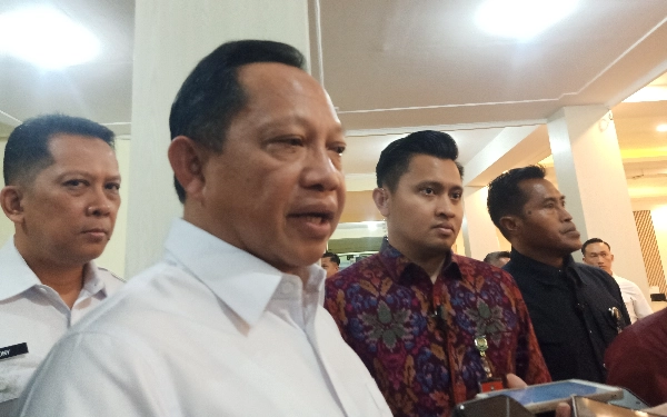 Thumbnail Mendagri: 25 Desa Hilang Akibat Banjir dan Longsor Sumatera