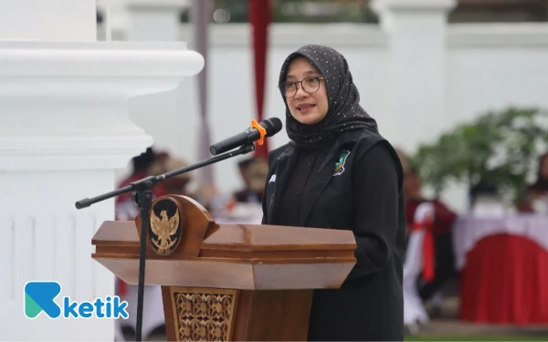 Thumbnail Berita - Tanam Jagung di Green Farm, Bupati Banyuwangi Ipuk Fiestiandani: Milenial Jangan Malu Jadi Petani