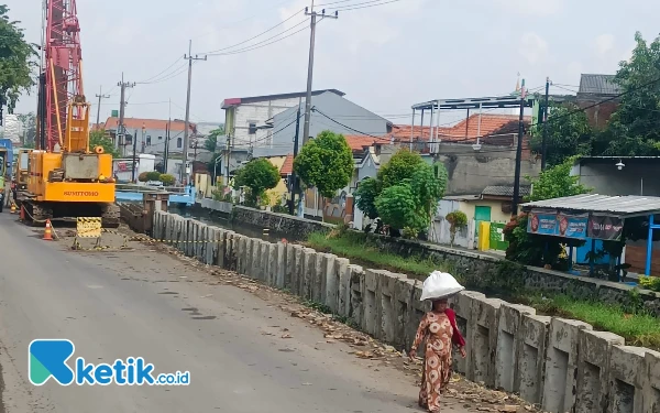 Thumbnail Berita - Betonisasi Jalan Betro-Ketajen sampai ke Perempatan Gedangan