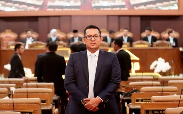 Thumbnail Dijuluki Selebgram ASN, Mas Sekwan DPRD Jatim Fokus Tata Birokrasi Profesional dan Berdampak