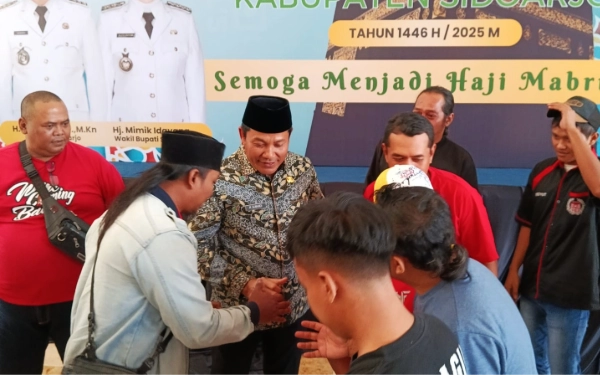 Thumbnail Bupati Sidoarjo Subandi Ingin Deltras FC Tetap Main Home di GOR Delta