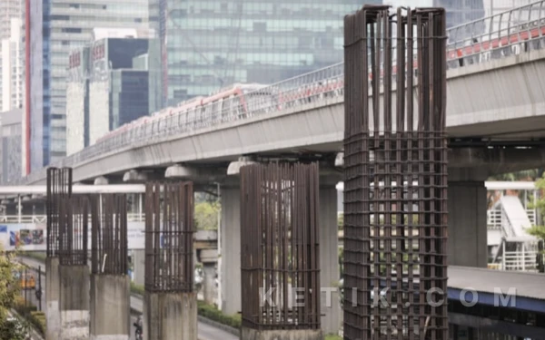Thumbnail Akhir Riwayat Tiang Mangkrak Monorel Jakarta, Diresmikan Megawati Dibongkar Pramono Anung