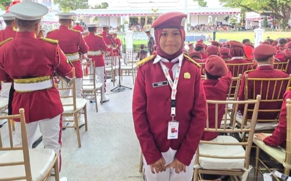 Thumbnail Naila dan 99 Siswa Sekolah Rakyat Meriahkan HUT Ke-80 RI, Bukti Nyata Komitmen Prabowo Prioritaskan Pendidikan Gratis