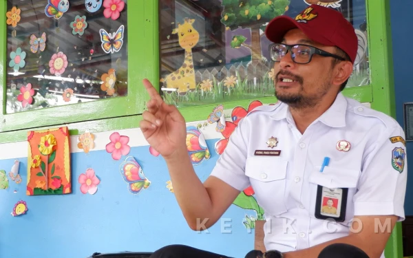 Dindik Pacitan Ingatkan Orang Tua Tak Pelit Biayai Pendidikan Anak