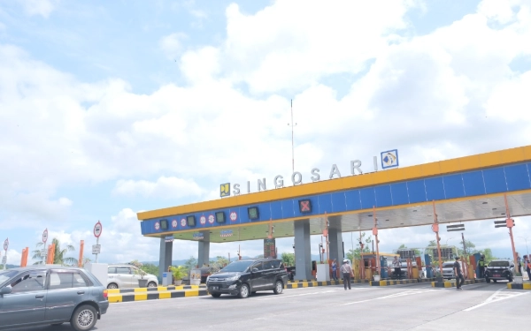 Thumbnail Puncak Arus Balik, 39 Ribu Kendaraan Tinggalkan Kabupaten Malang Lewat Tol