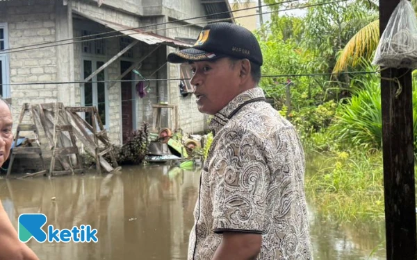 Thumbnail Kadis PUPR Cek Lapangan Pastikan Penyebab Genangan di Labuha