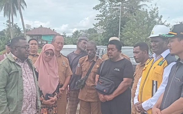 Thumbnail Berita - Senator Agustinus R Kambuaya Apresiasi Menteri PU Tanggap Banjir Sorong