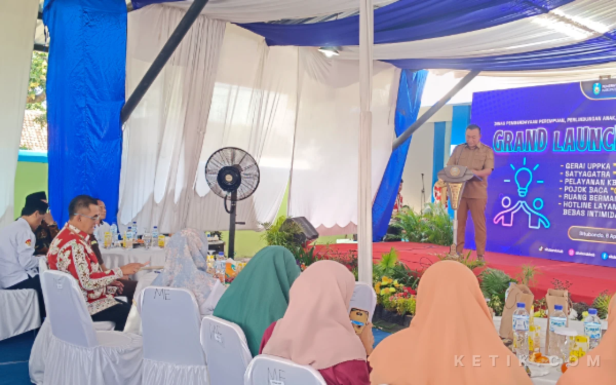 Thumbnail Berita - Dorong Dampak Nyata, Bupati Situbondo Resmikan Program Inovatif untuk Perempuan dan Anak