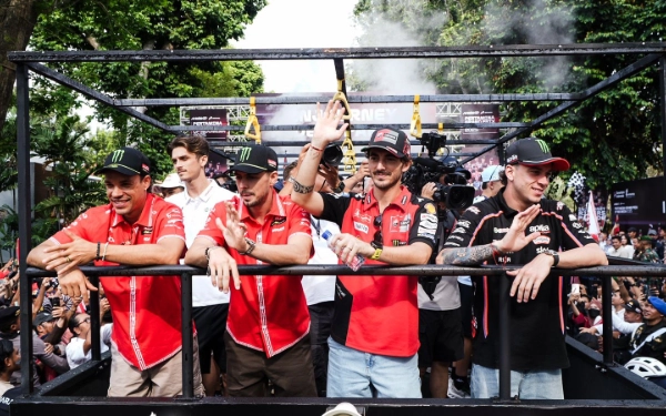 Thumbnail Berita - Riders Parade MotoGP Mandalika 2025 Jadi Pesta Rakyat NTB