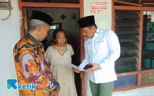 Dhamroni Chudlori Sambang Rakyat, Bantu Janda Kelahiran 17 Agustus yang Belum Merdeka dari Kemiskinan