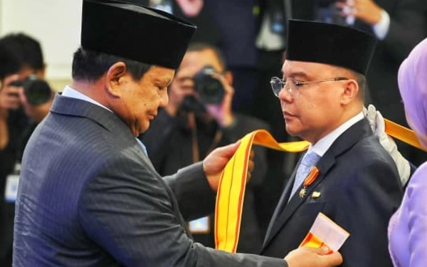 Thumbnail Berita - Sosok Sufmi Dasco, Figur Penting dalam Politik Nasional Era Prabowo