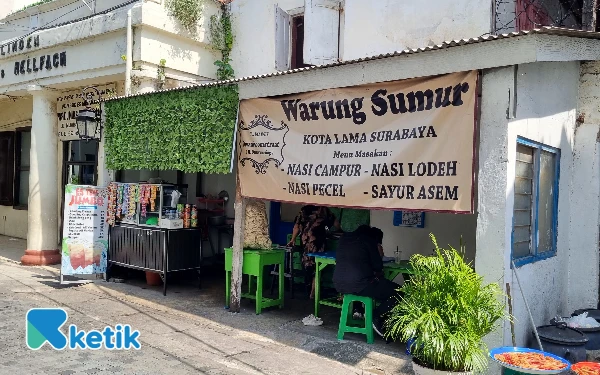 Nasib Pedagang Kecil di Kota Lama,  Warung Sumur Pilih Bertahan di Tengah Kepungan Kafe Modern