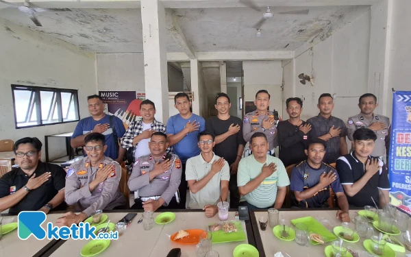 Thumbnail Berita - Satlantas Polres Abdya Ajak Wartawan Jadi Corong Informasi Tertib Berlalulintas