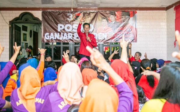 Lagu “Ganjar Siji Ganjar Kabeh” Semarakkan Peresmian Posko Ganjar Presiden di Surabaya 