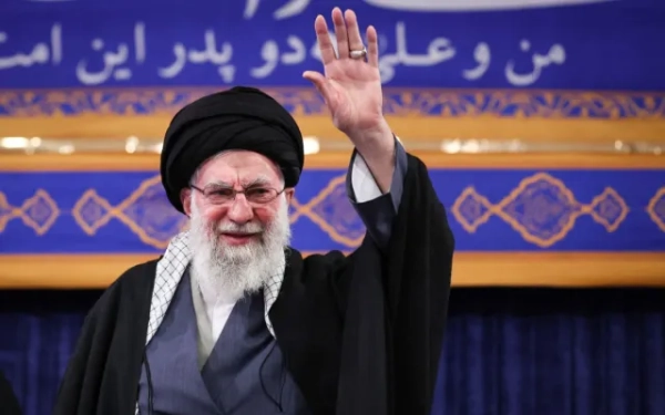 Thumbnail Berita - Selain Ali Khamenei, Serangan Amerika dan Israel Tewaskan Keluarga Khamenei dan Petinggi Militer Iran